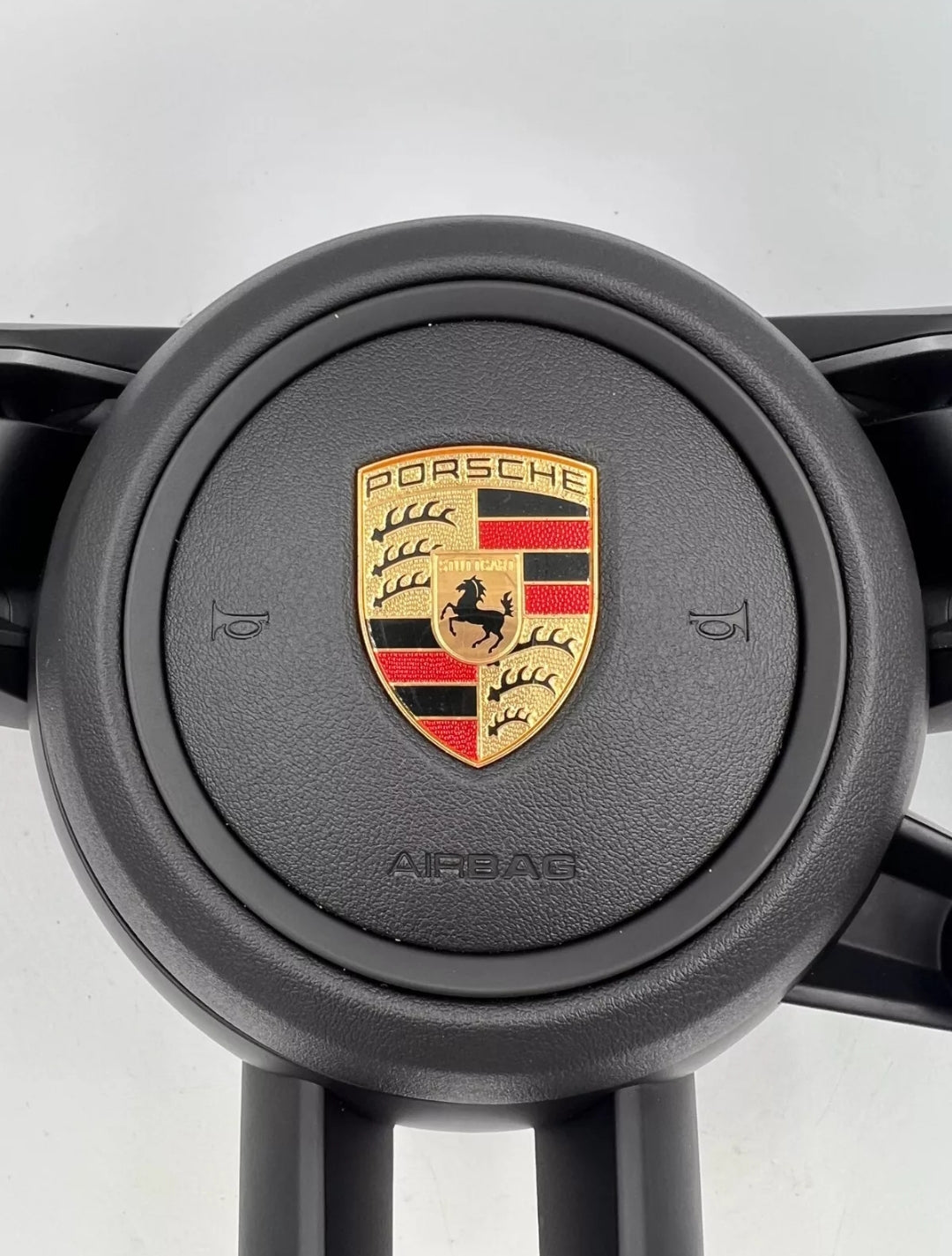 Systemcar67™ Volant Porshe CAYCAN CARRERA GTS Cuir noir