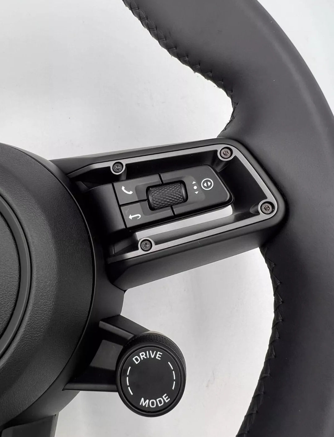 Systemcar67™ Volant Porshe CAYCAN CARRERA GTS Cuir noir